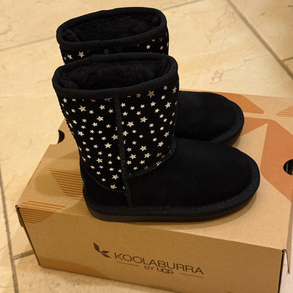 KOOLABURRA by UGG little kids T KOOLA SHORT STARS BOOTS